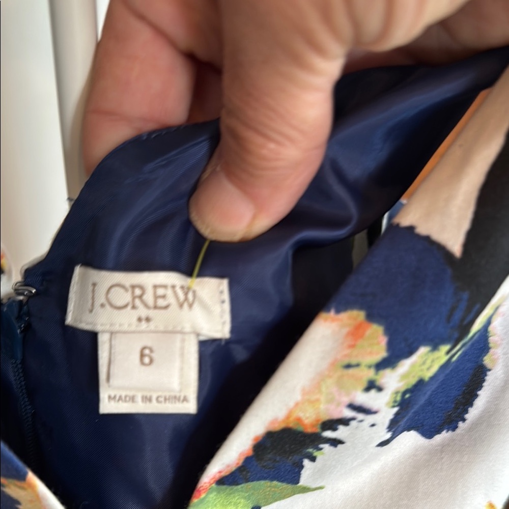 J. Crew Floral  Sleeveless A-Line Pkeated‎ and pocketed dress- worn 2times. - Picture 3 of 7